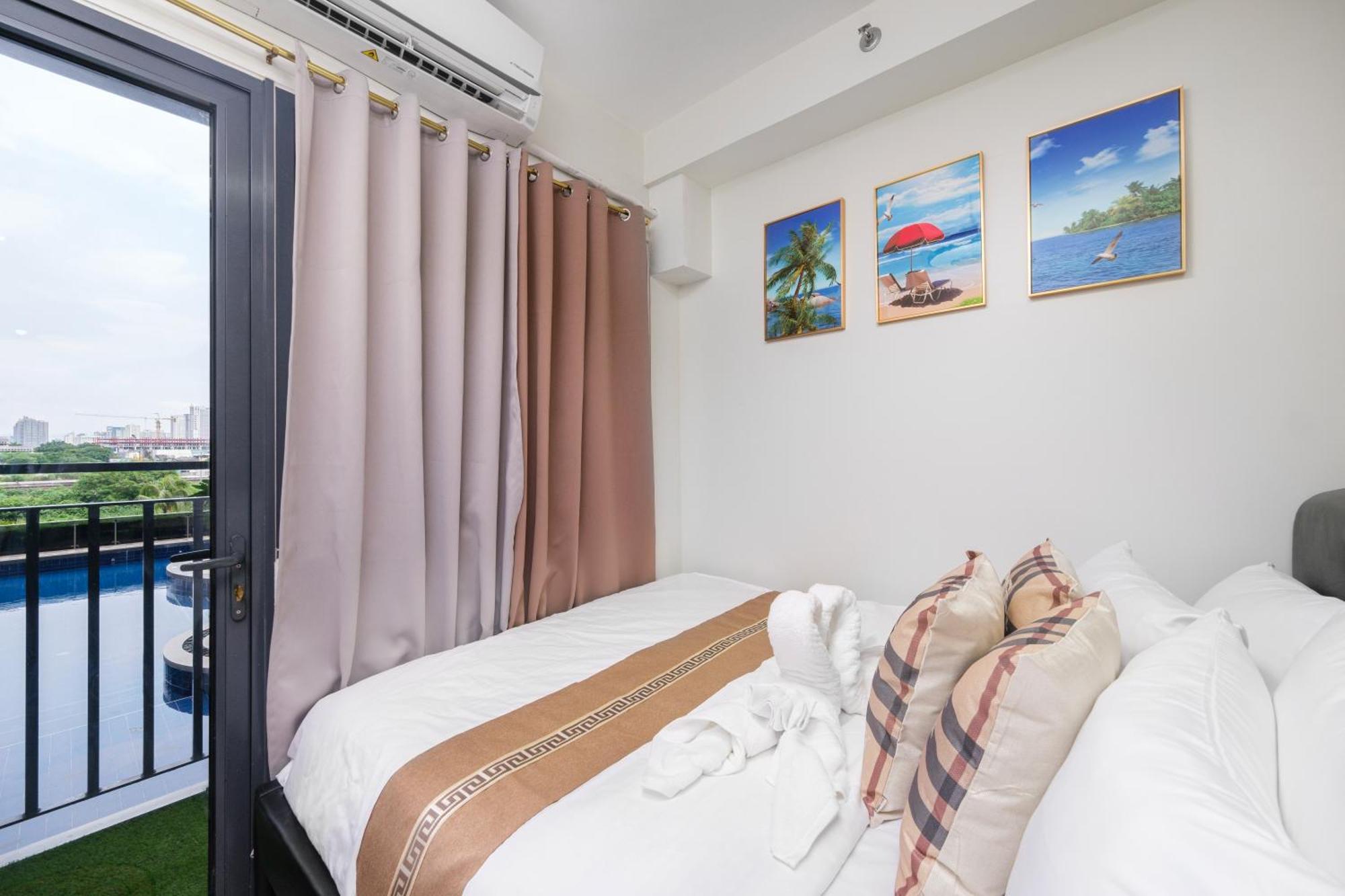 2 Side-By-Side P00L Front Condos, 6 Beds, 2 Cr, 2 Kitchen For 10 Guests At Moa Manilla Buitenkant foto
