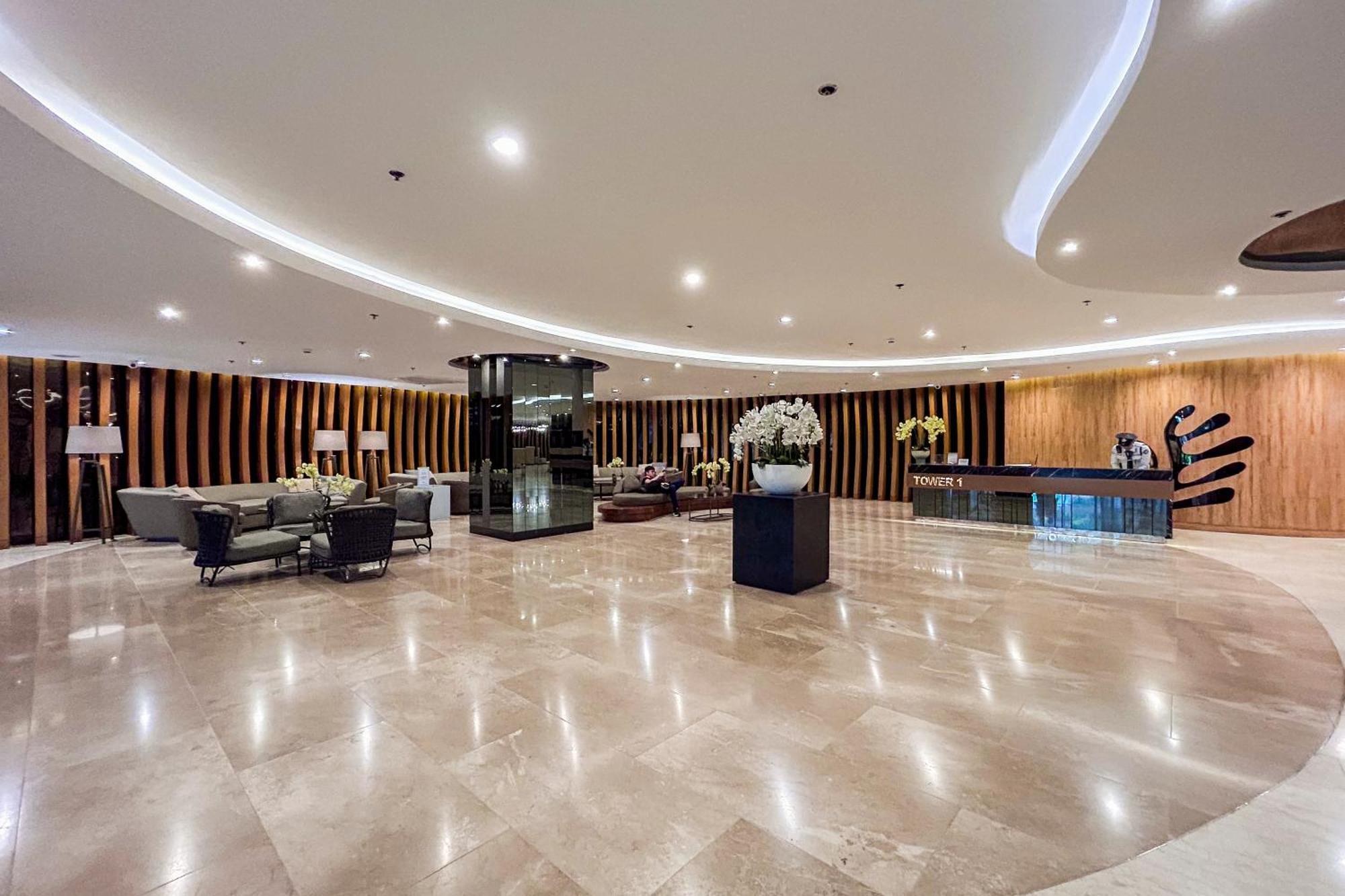 2 Side-By-Side P00L Front Condos, 6 Beds, 2 Cr, 2 Kitchen For 10 Guests At Moa Manilla Buitenkant foto